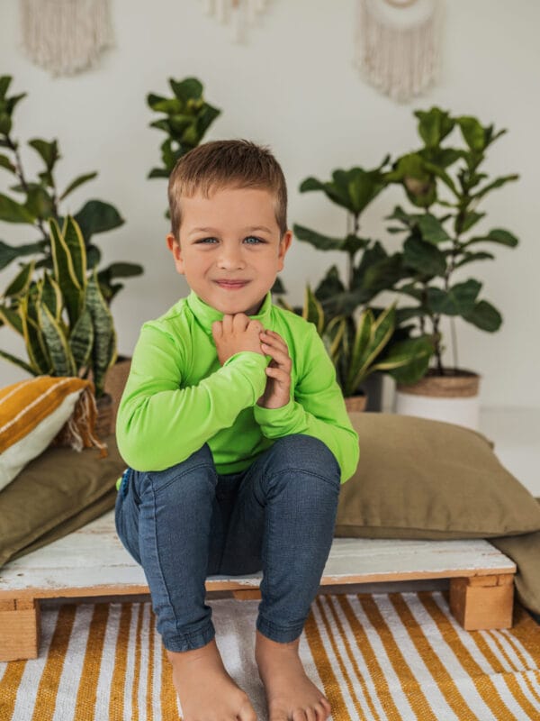 Salotinės spalvos eko medvilnės golfukas