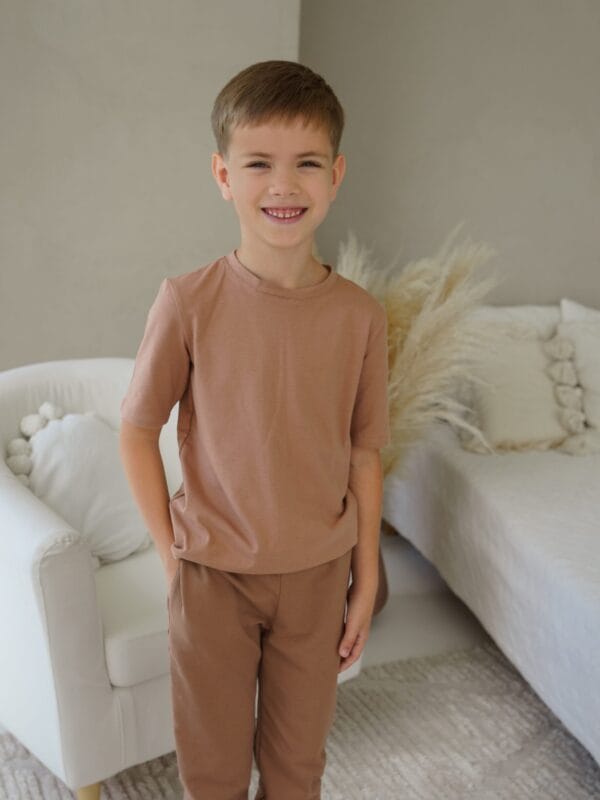 Latte spalvos eko medvilnės palaidinė trumpomis rankovėmis