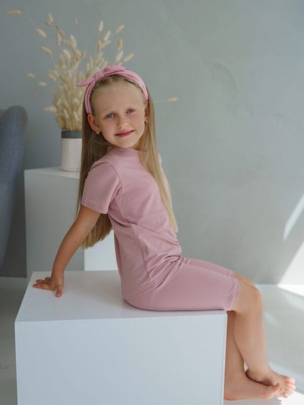 Švelniai rožinės spalvos eko medvilnės “biker”šortukai